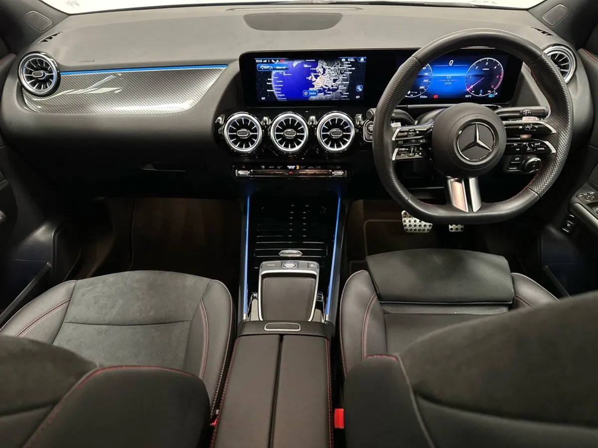 Mercedes-Benz GLA Gla200 D AMG Line - Image 4