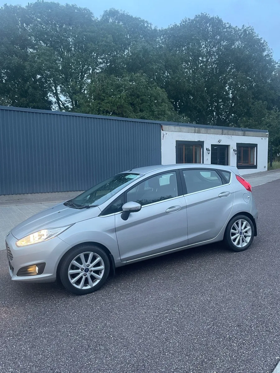 Ford Fiesta 2017 - Image 3