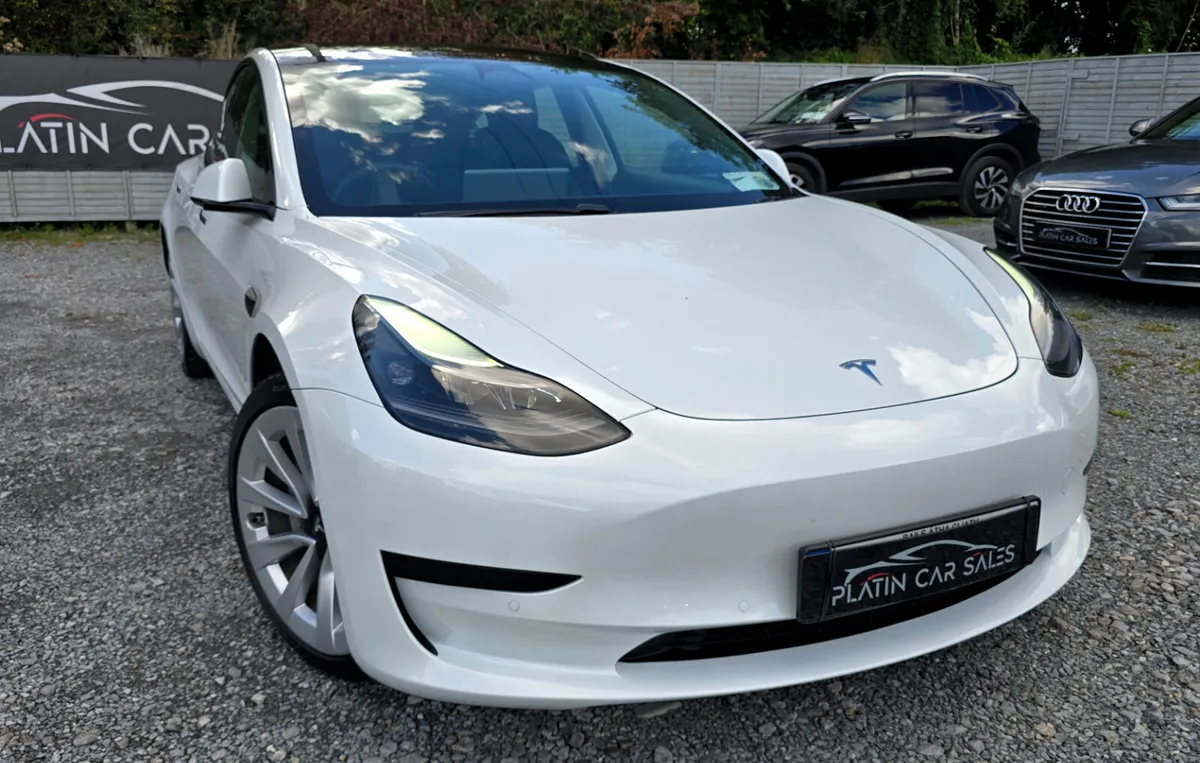 🔥 2022 Tesla Model 3 Standard Range Plus - Image 3