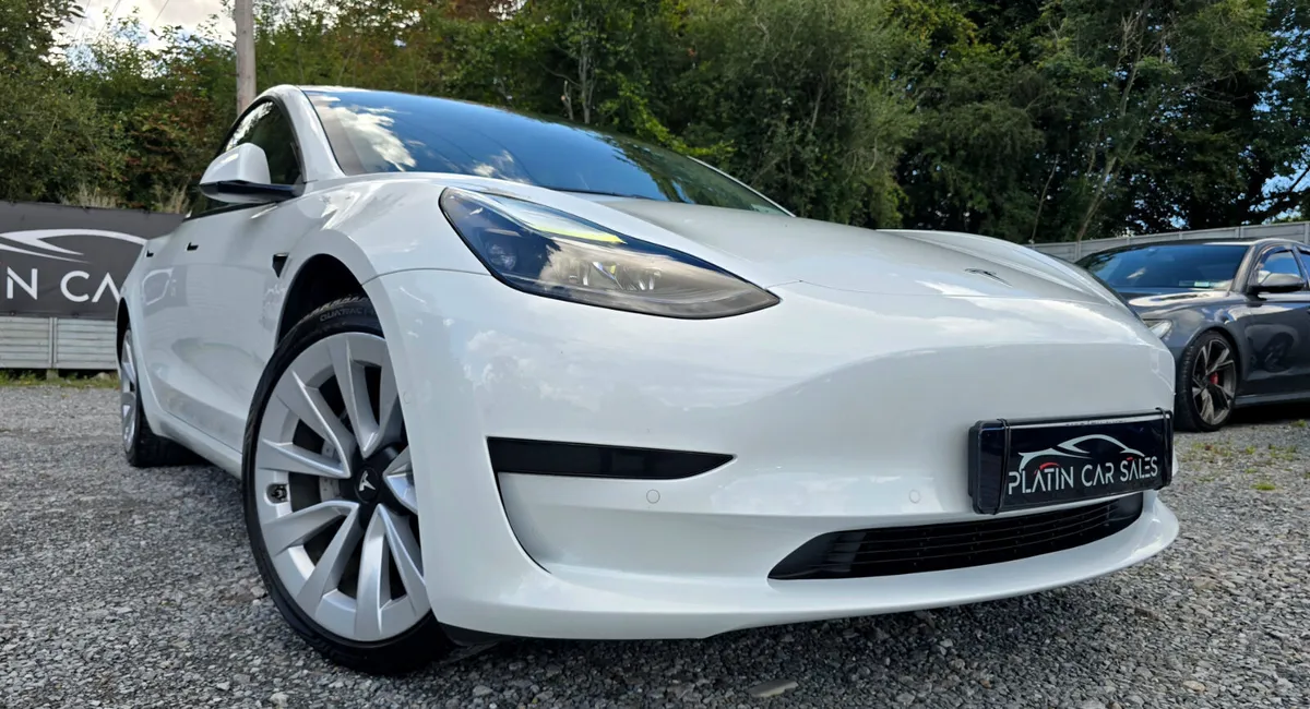 🔥 2022 Tesla Model 3 Standard Range Plus - Image 4