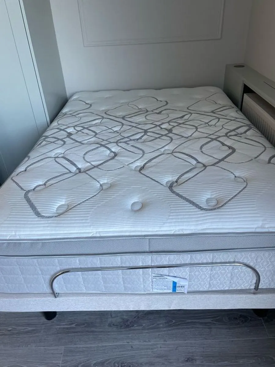bed - Image 4