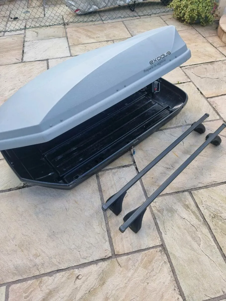 Roof box - Image 4