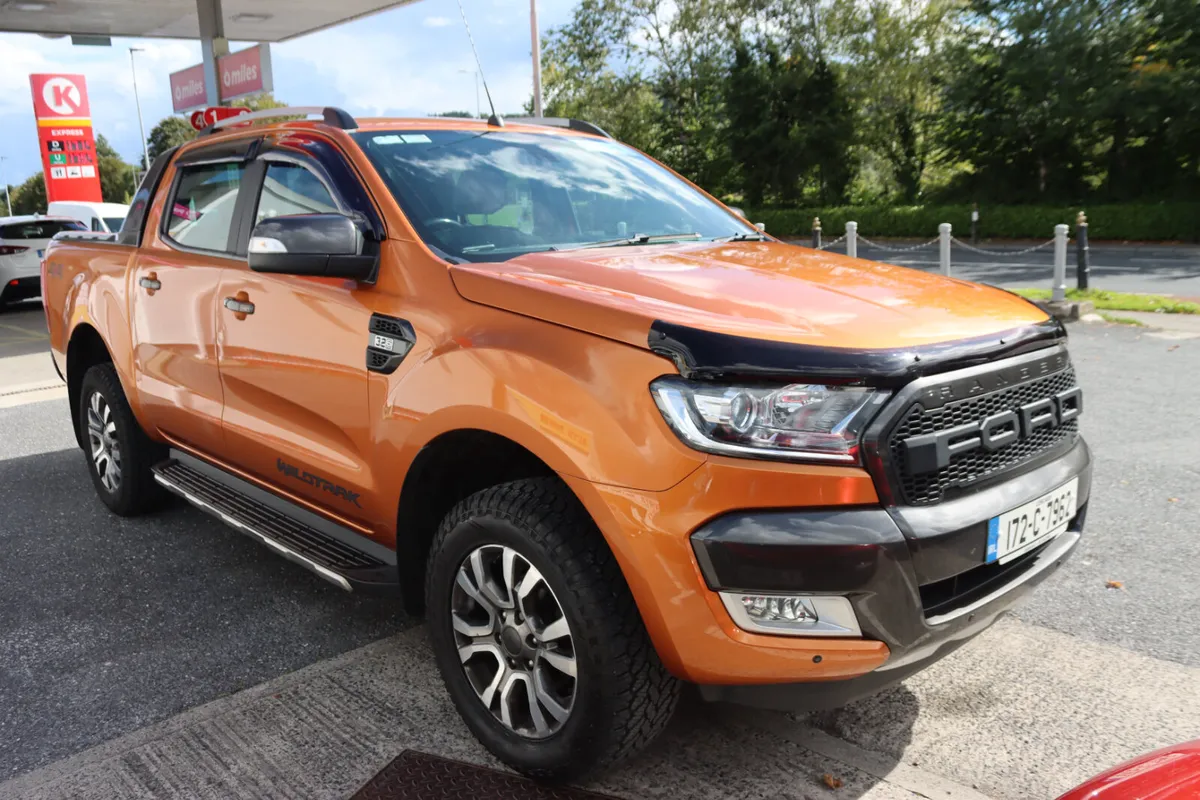 2017 Ford Ranger 3.2 Wildtrak DoubleCab Pickup - Image 3