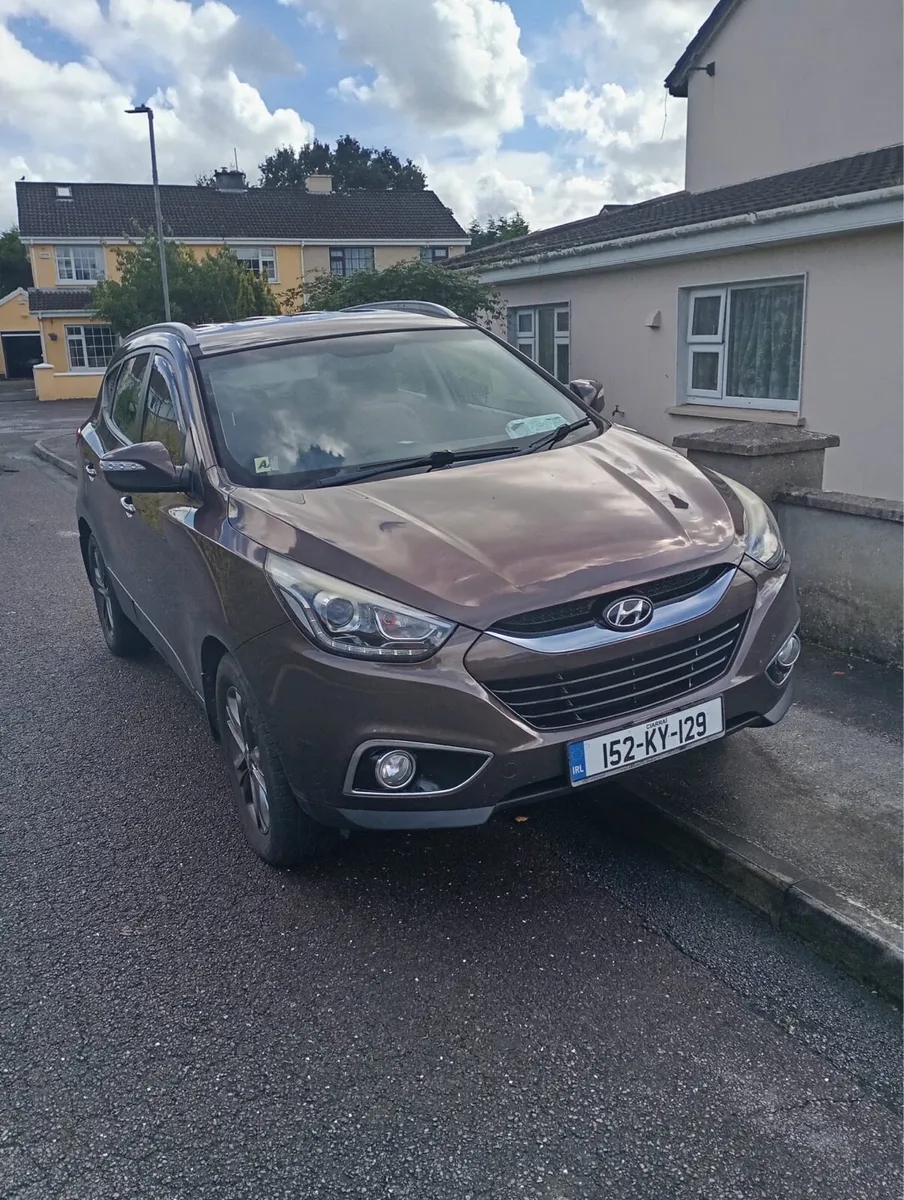 152 Hyundai ix35 - Image 2