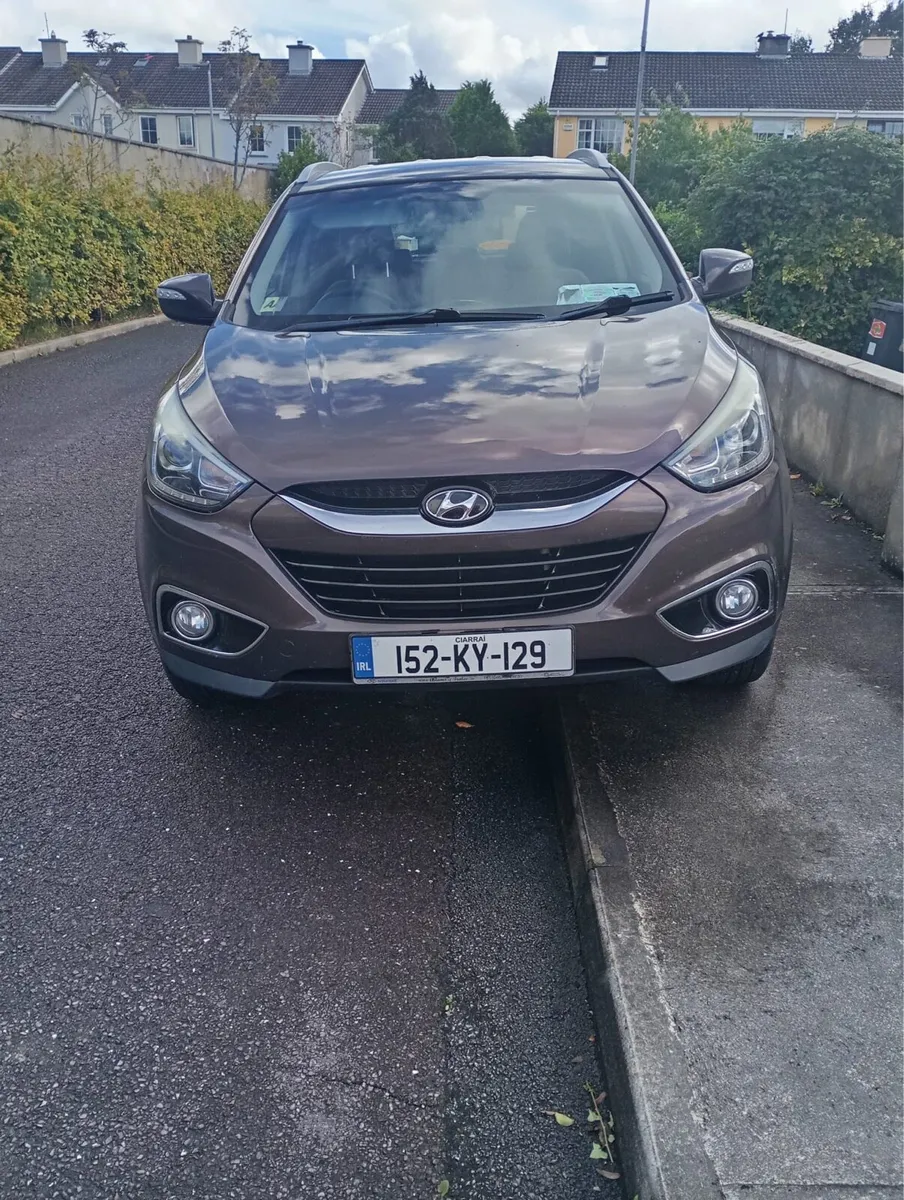 152 Hyundai ix35 - Image 1