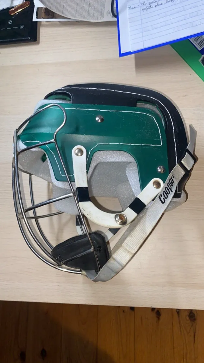 Cooper hurling helmet - Image 3