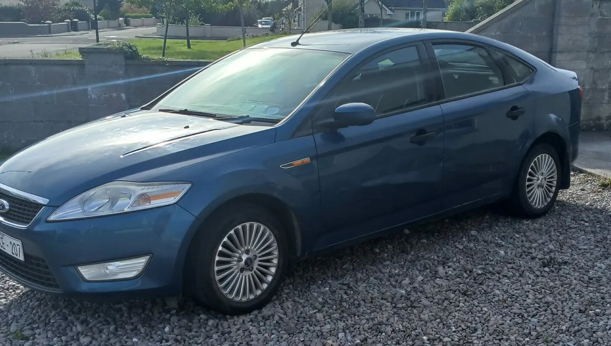 2008 blue Ford Mondeo 1.6 litre petrol - Image 3