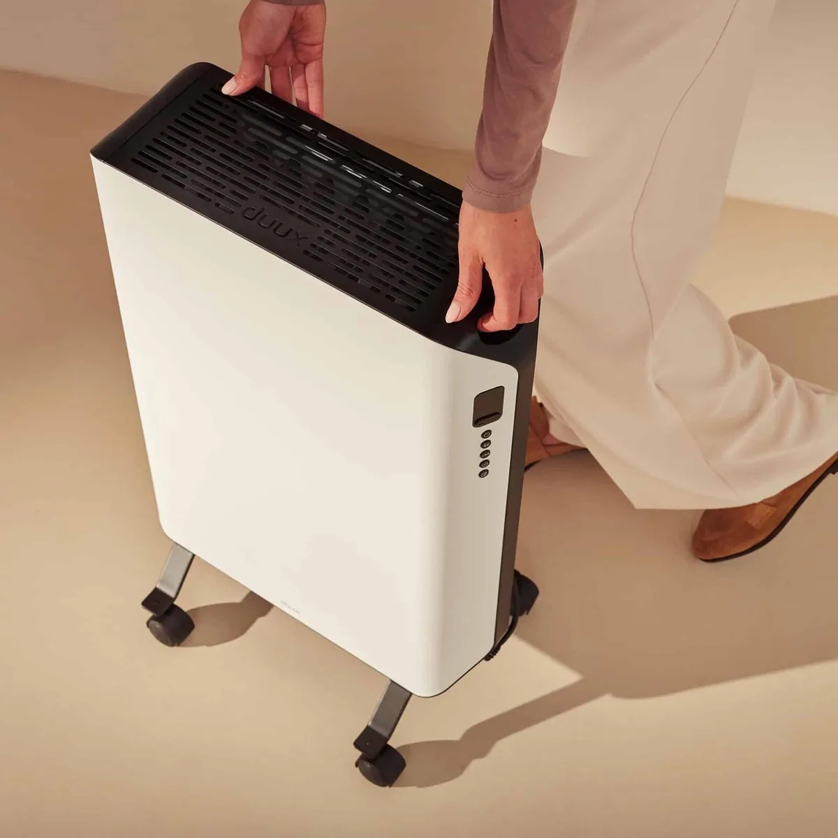Duux 2000W Oil Heater, white - Image 1