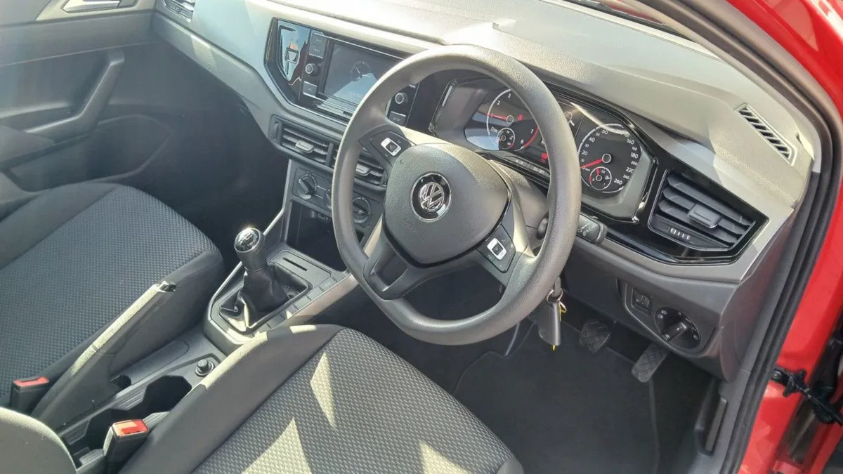 Volkswagen Polo Trendline 1.0 TSI 65hp  low Milea - Image 3