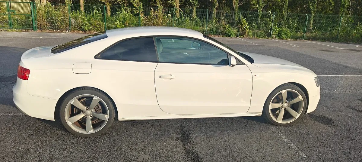 Audi A5 2014 - Image 2