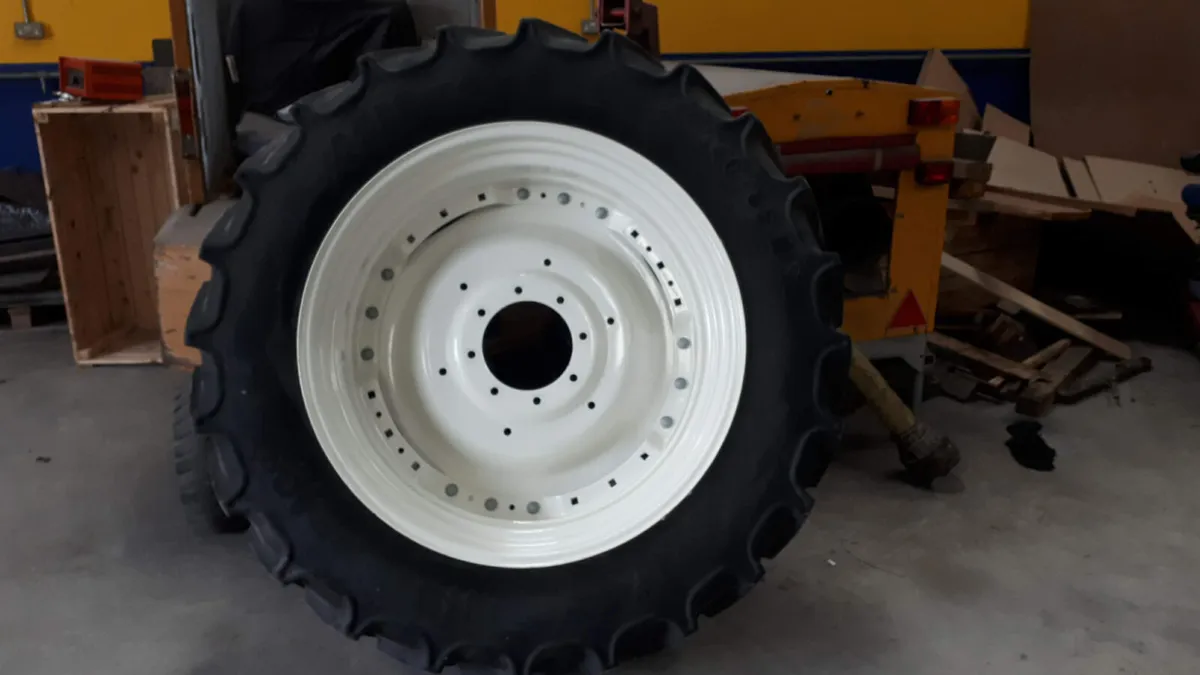 New Holland wheels and tyres - Image 4
