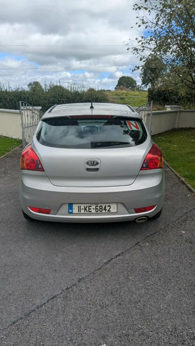 Kia ceed diesel low mileage - Image 4