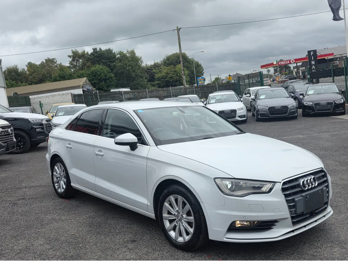 Audi A3 1.4 FULL LEATHER SEATS  HEATED ELECTIC SEA - Image 4