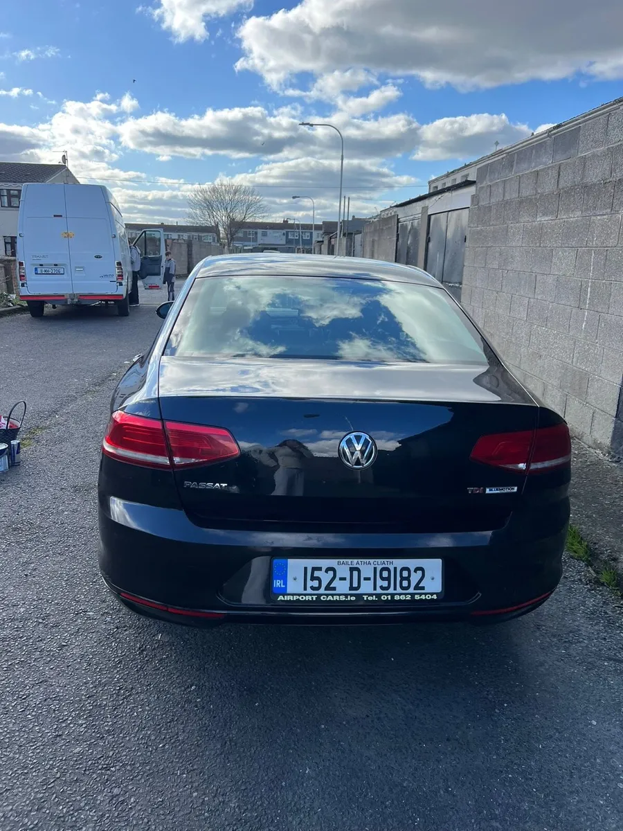 Car - Image 4