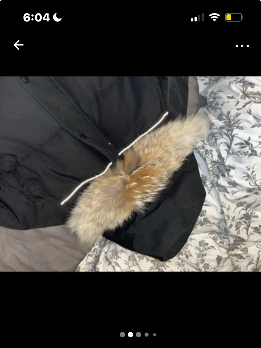 Canada goose jacket - Image 2