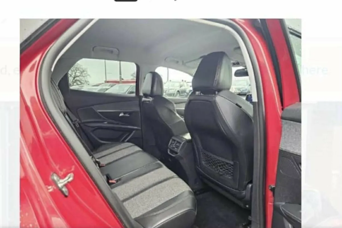 Peugeot 3008 2017 - Image 2