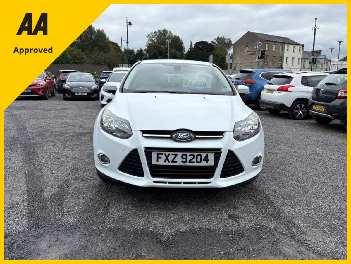 Ford Focus ZETEC TURBO - Image 2