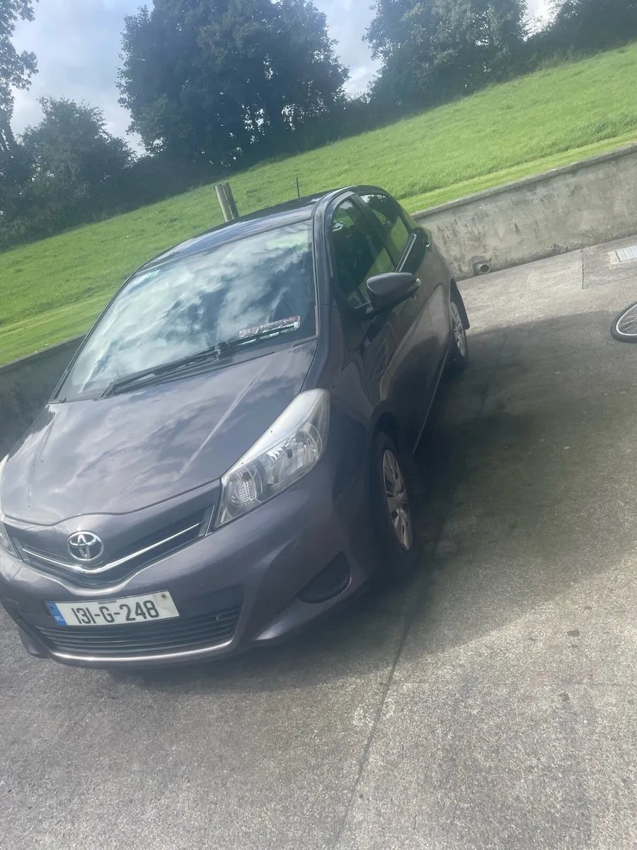 Toyota yarris - Image 1