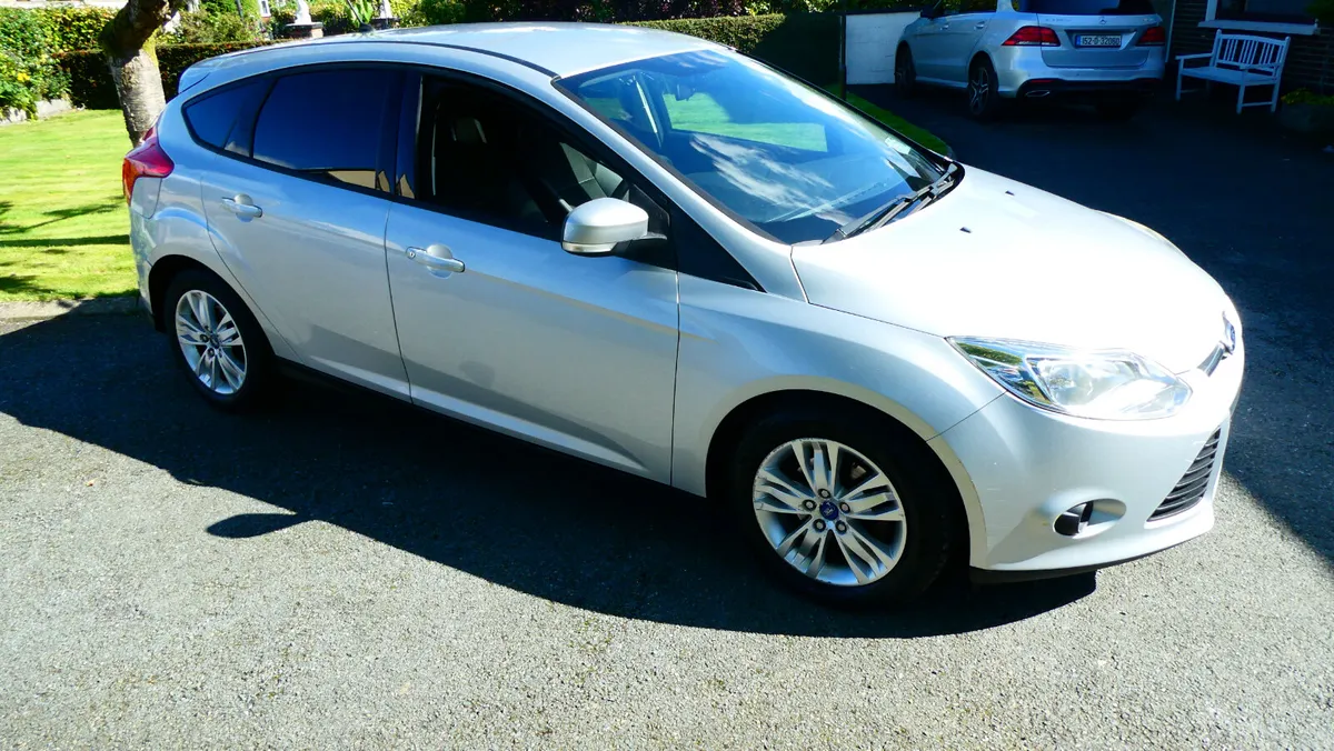 Ford Focus 2012 - Image 3