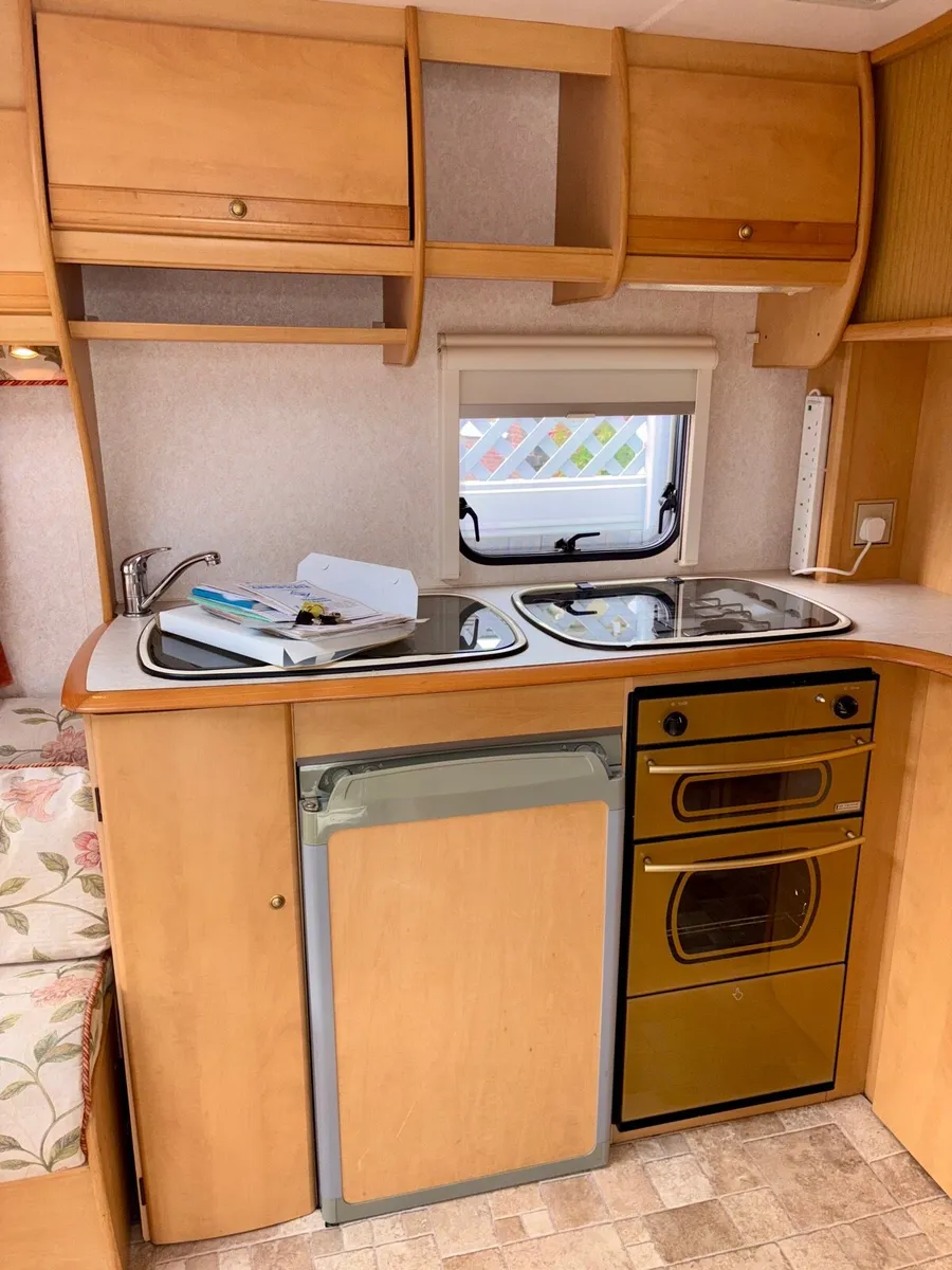Bailey Pageant Caravan 4/5 berth - Image 3