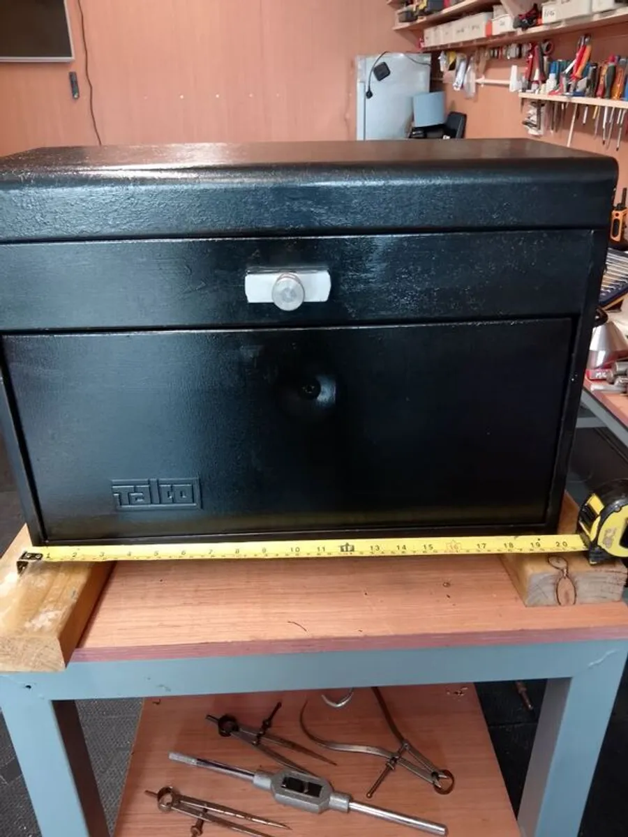 tool chest - Image 3