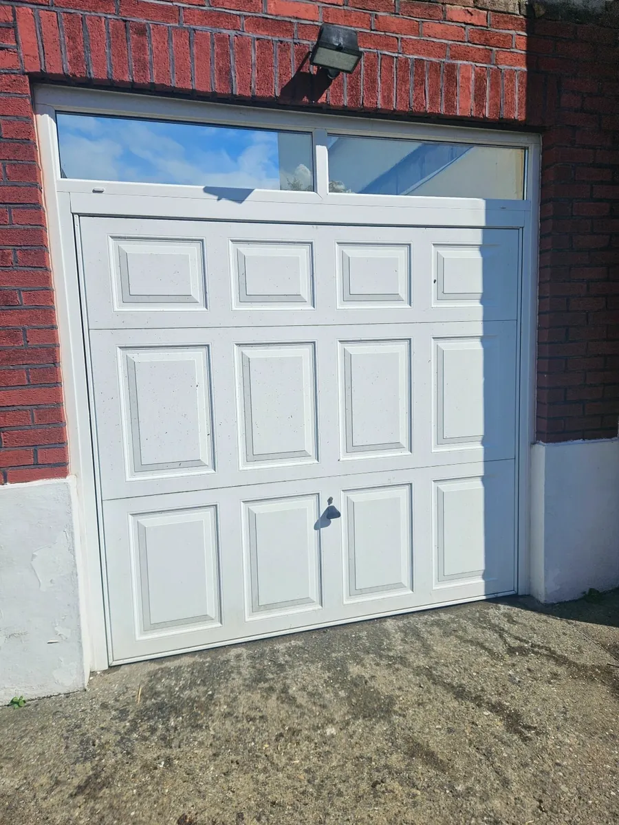 Garage door - Image 3