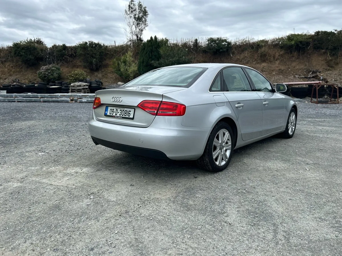 2009 Audi a4 2.0 TDI - Image 4