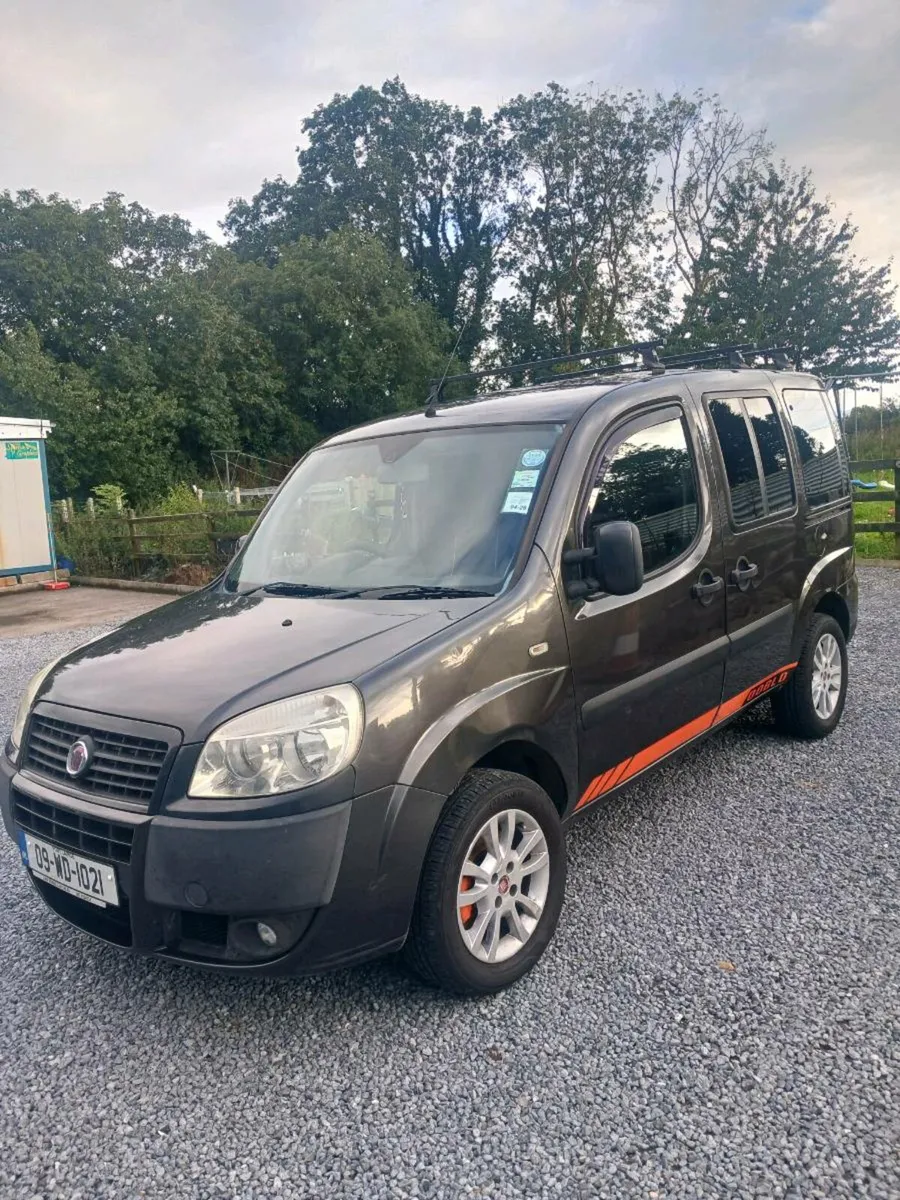 Fiat doblo with camper kit - Image 1