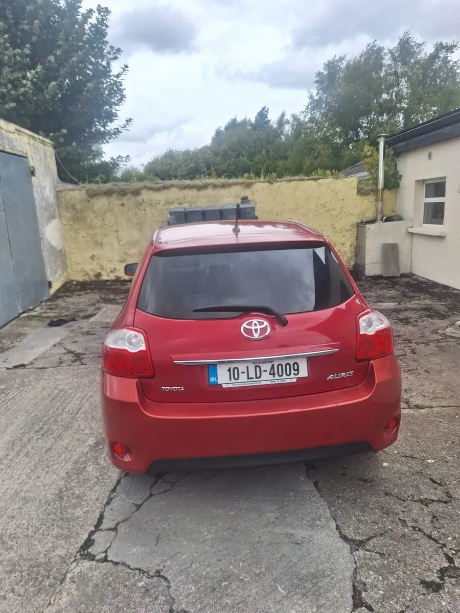 Toyota Auris - Image 1