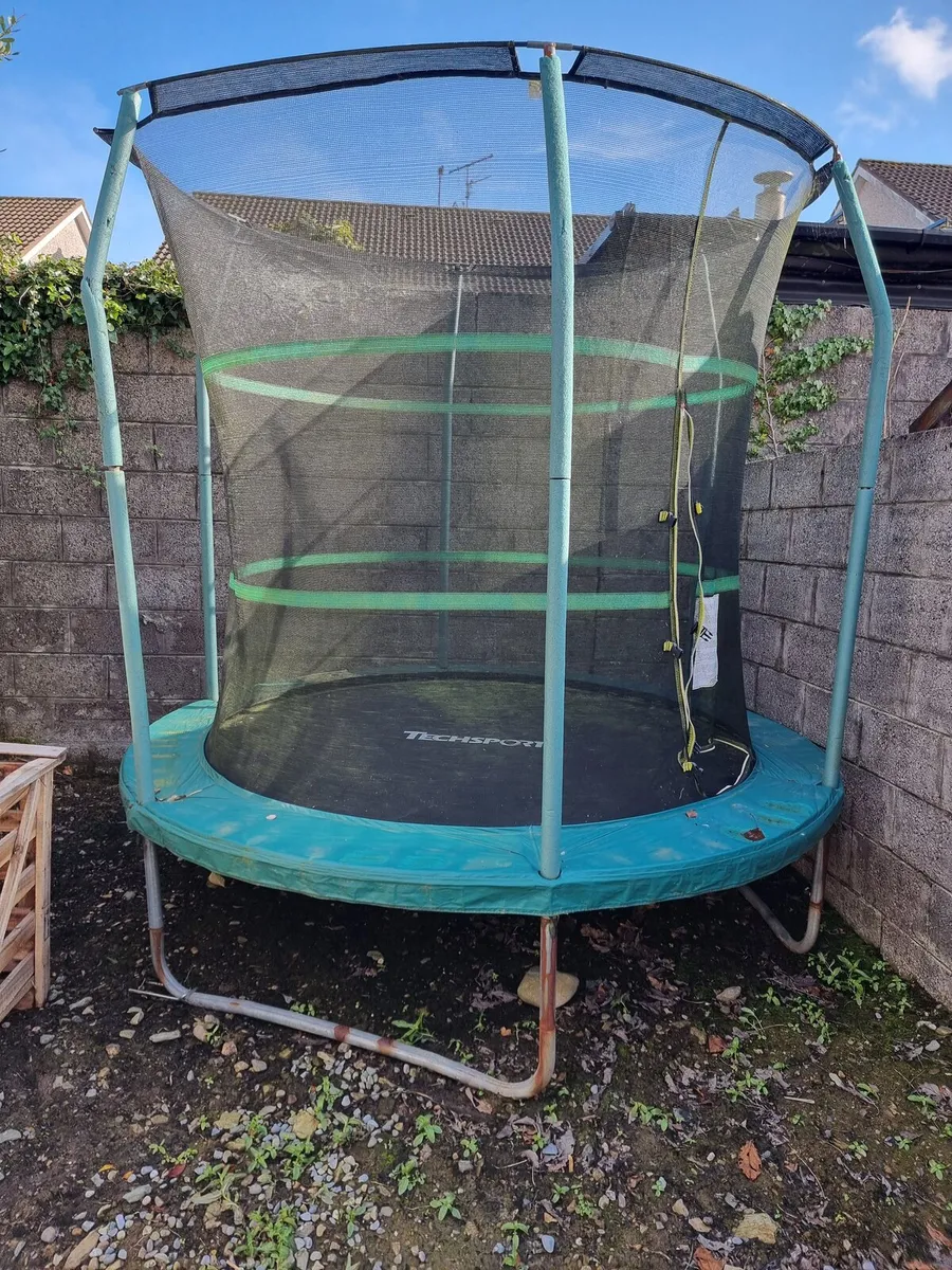 Trampoline