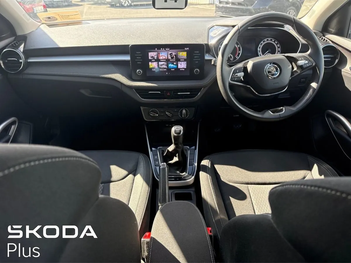 Skoda Fabia 1.0 MPI Style - Image 2