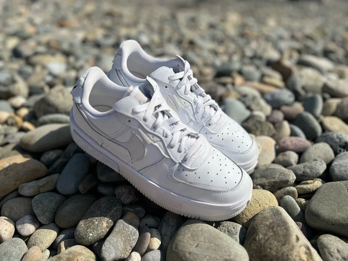 Nike Air Force 1 Fontanka Triple White Size UK 7.5 - Image 4