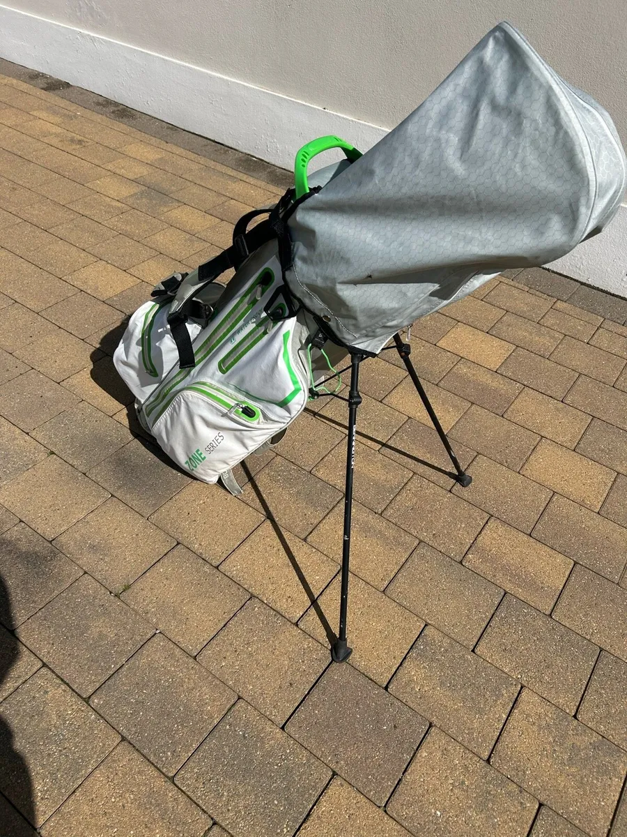 Bennington Zone 14 Waterproof Golf Standbag - Image 2