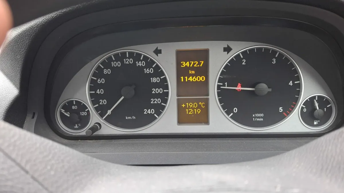 Mercedes B Class - Image 2