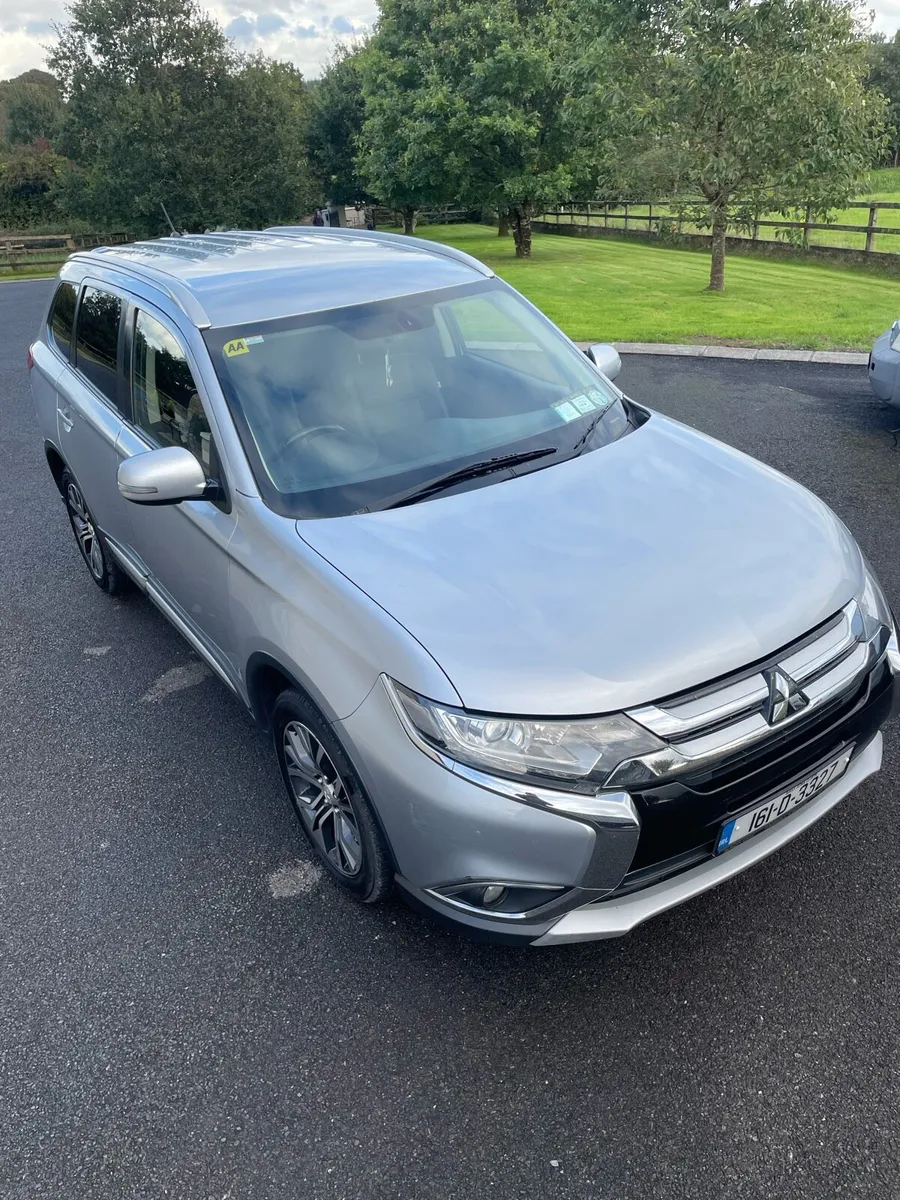 Car - Image 1