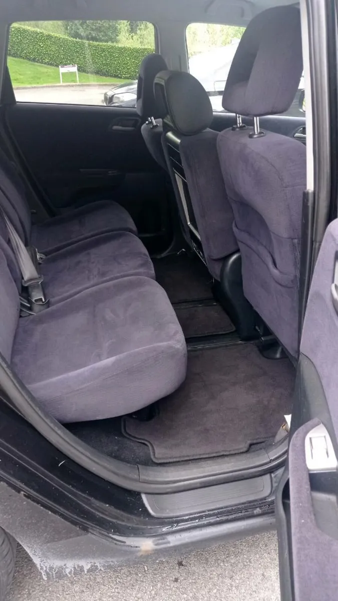 Honda FR-V - Image 4