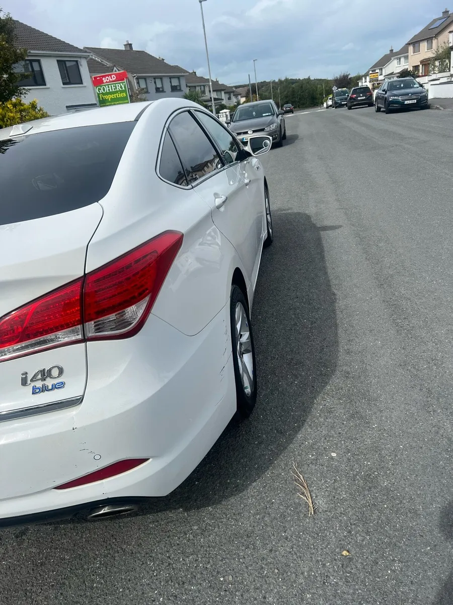 For Sale: Hyundai i40 2014 – Excellent Condition - Image 1