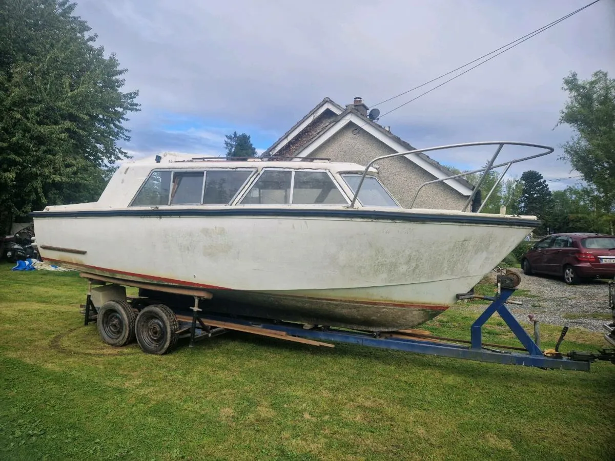 Priject Boat - Image 1