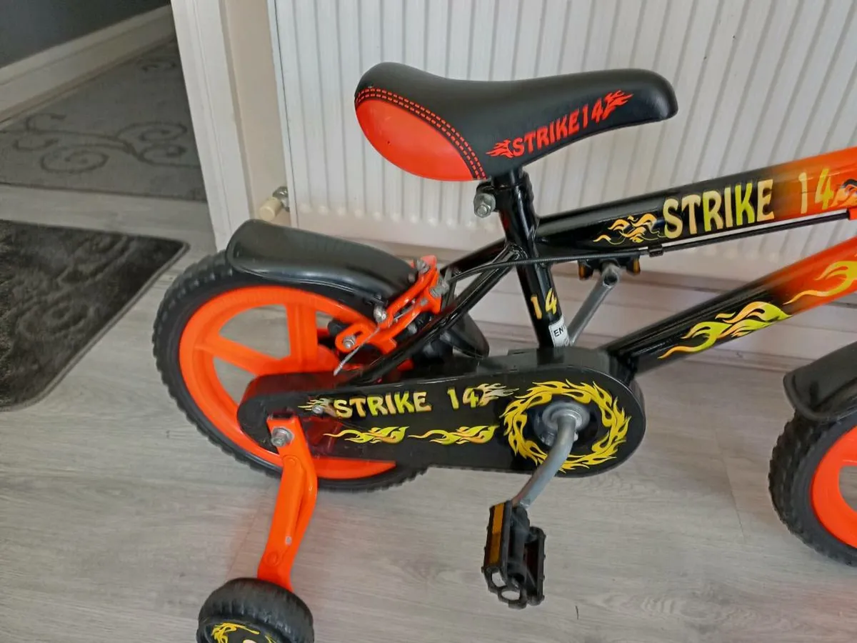 Kids strike bike size 14 inch wheels - Image 3