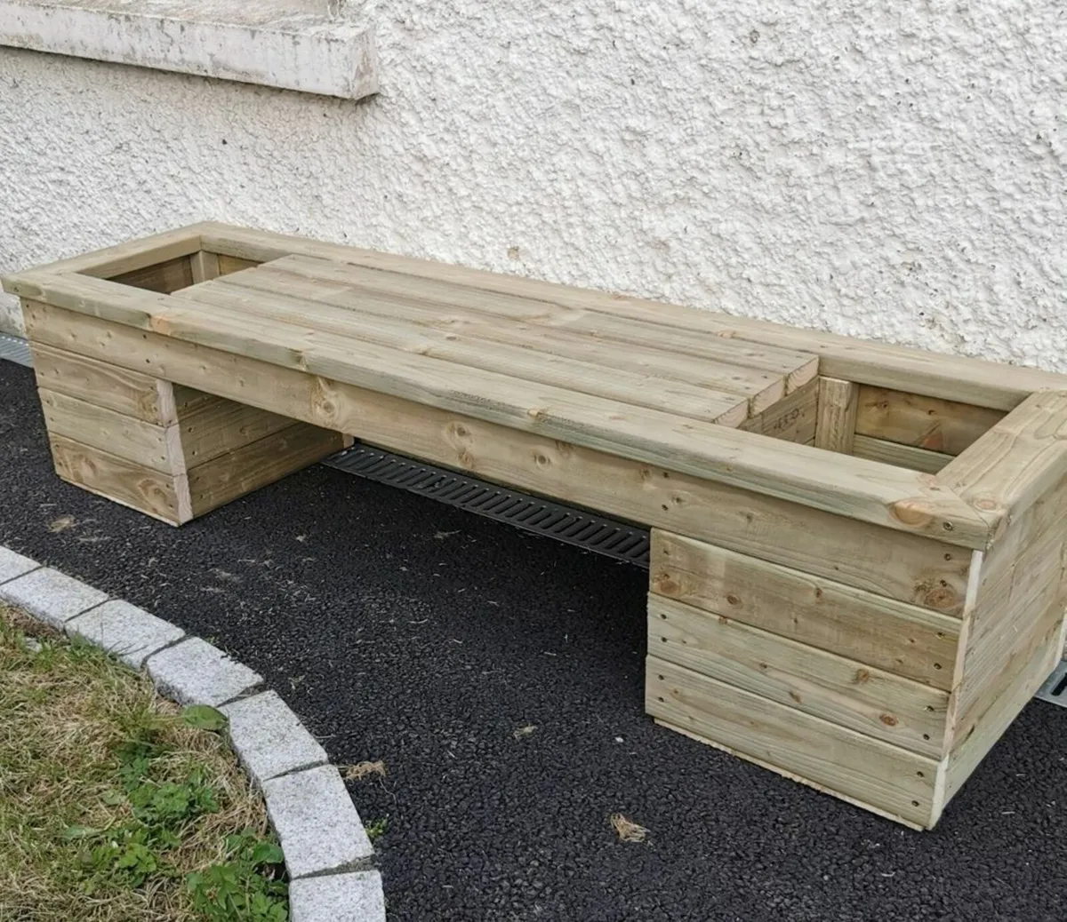 Garden furniture - Image 1