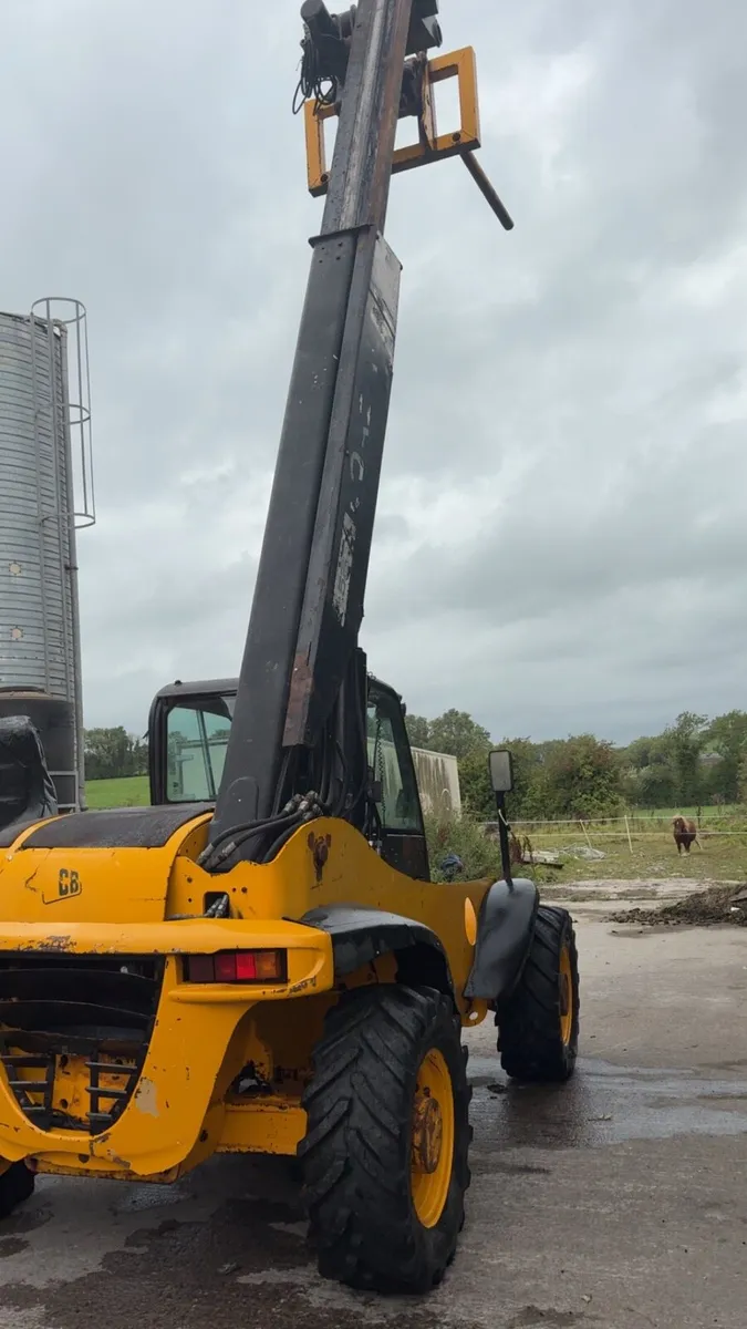JCB - Image 4