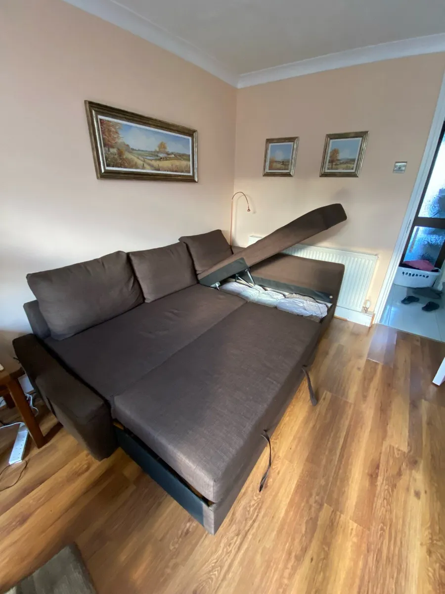 Comfortable and practical sofa bed. Only €40. - Image 3