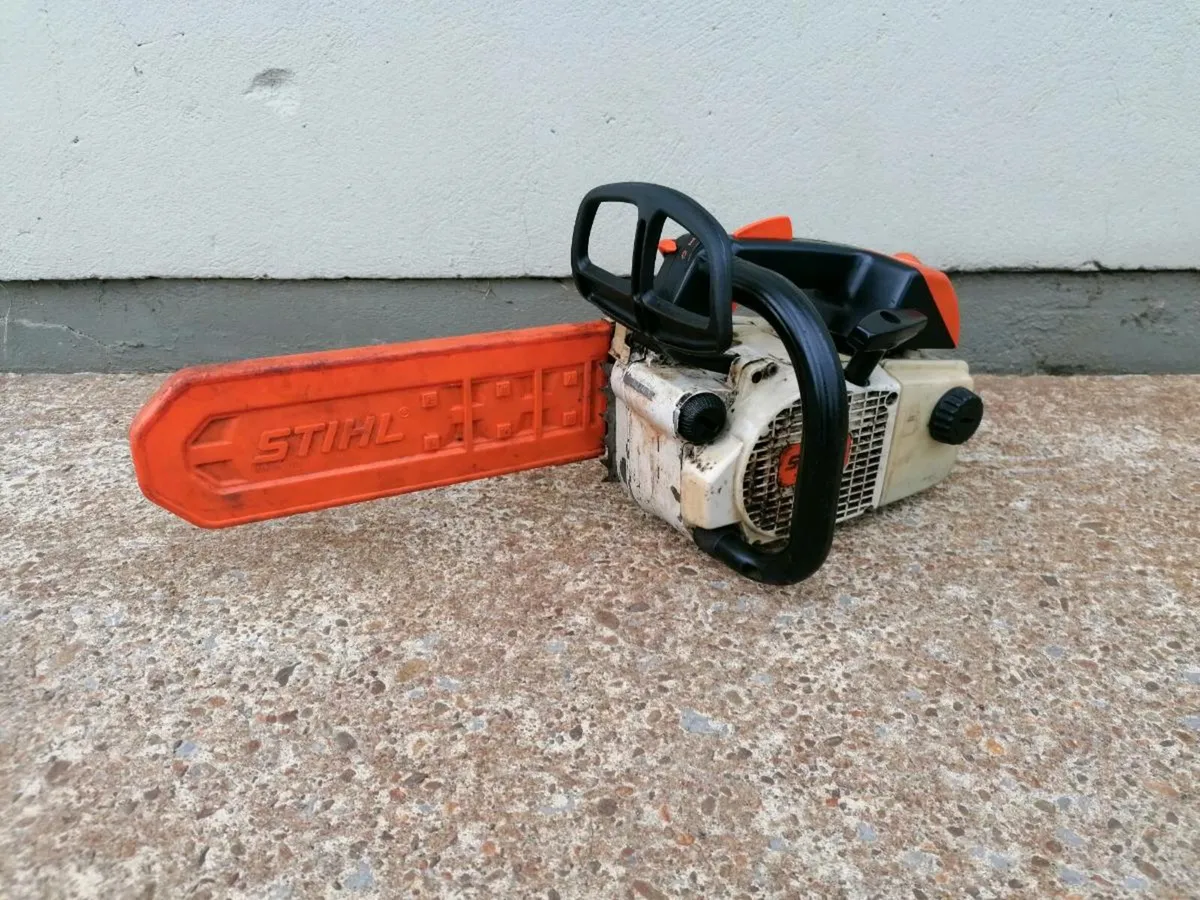 Stihl 020T Top Handle Chainsaw - Image 1