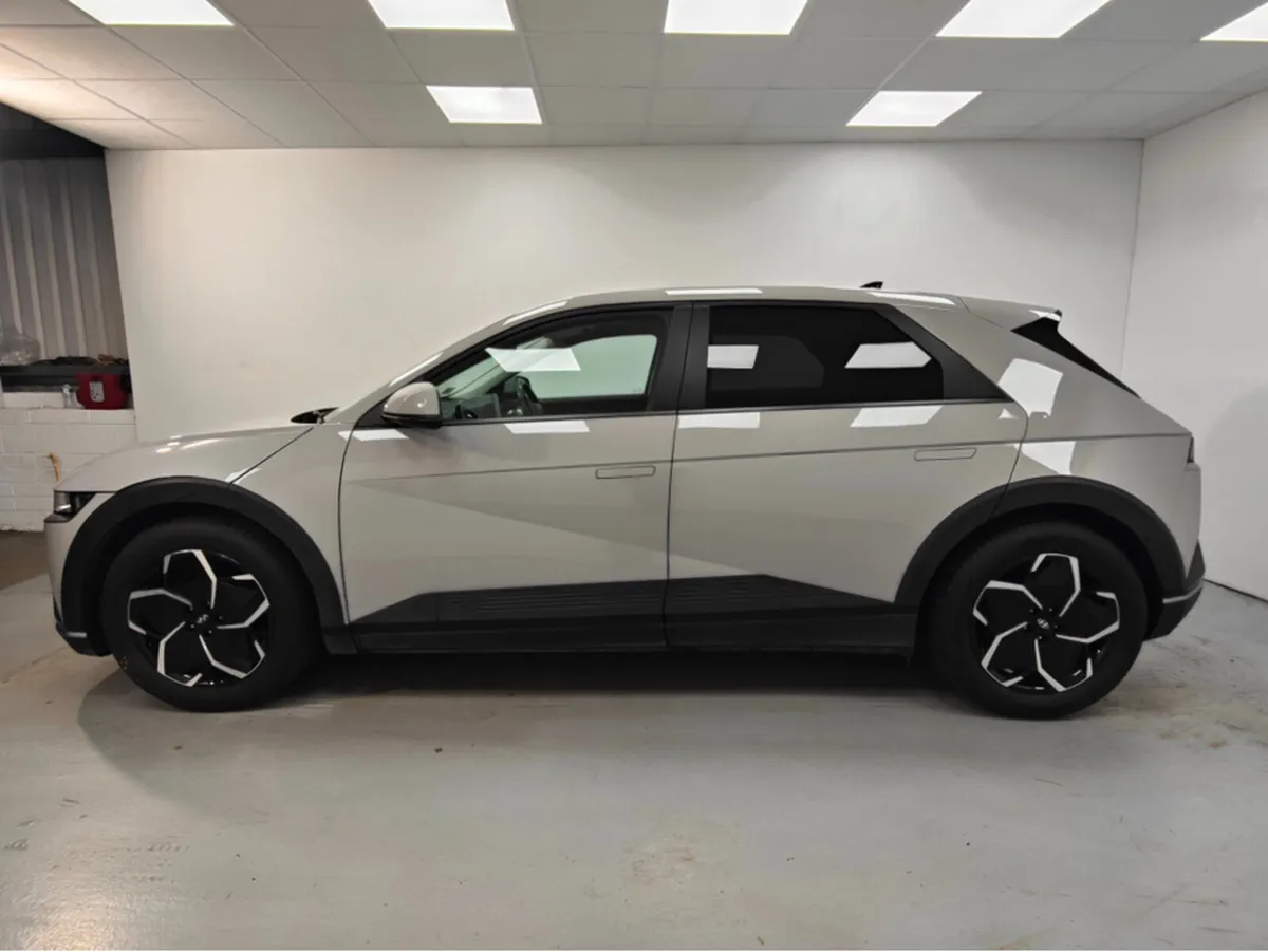 Hyundai IONIQ 5 EXECUTIVE PLUS 73 5DR AUTO - Image 3