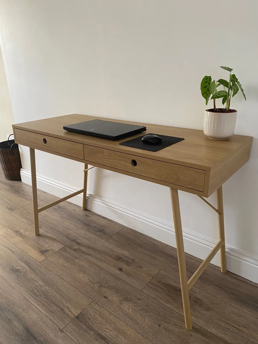Office desk - Image 3
