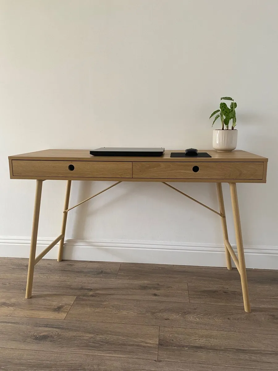 Office desk - Image 4