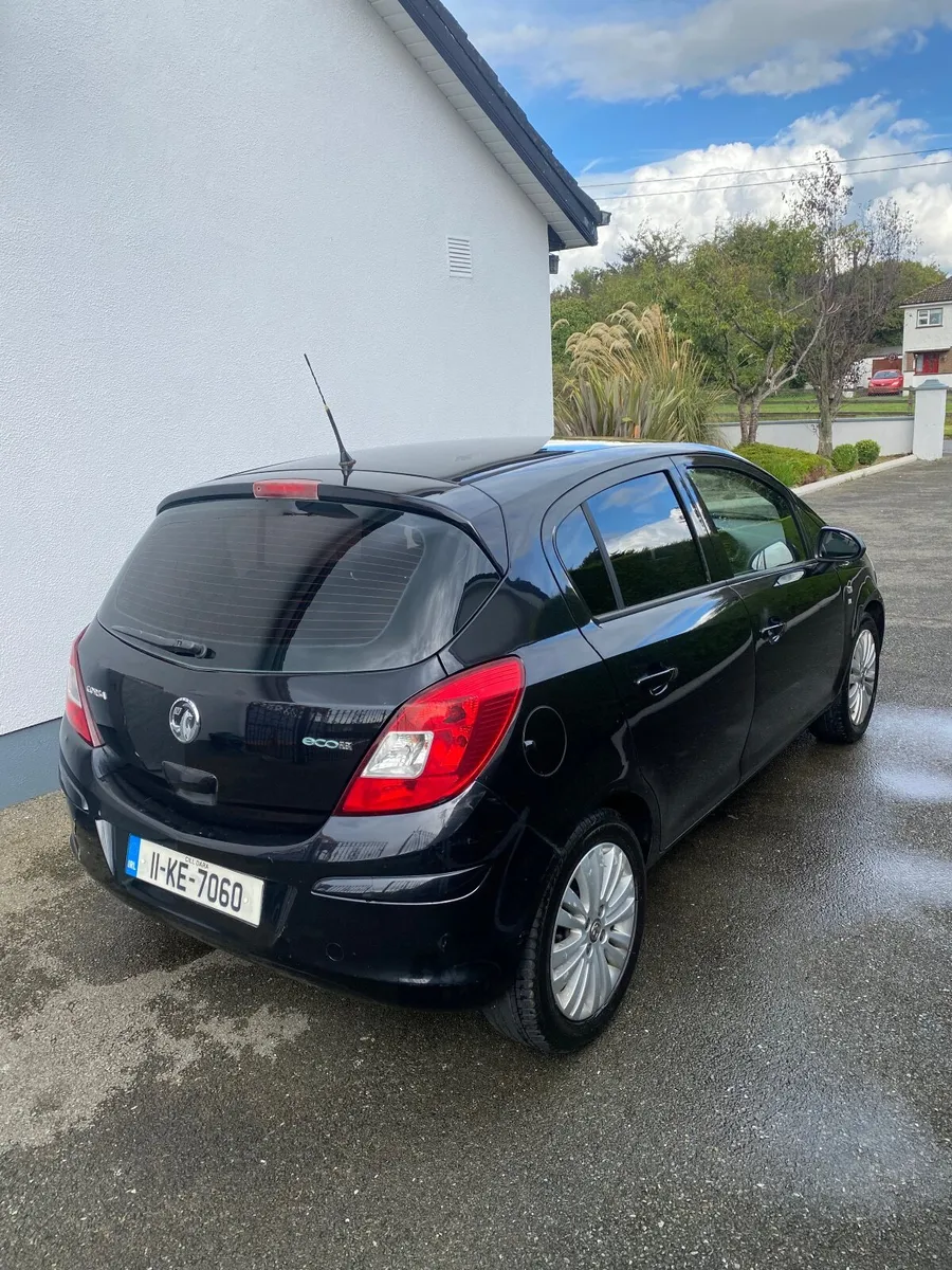 Vauxhall Corsa 2011 - Image 2