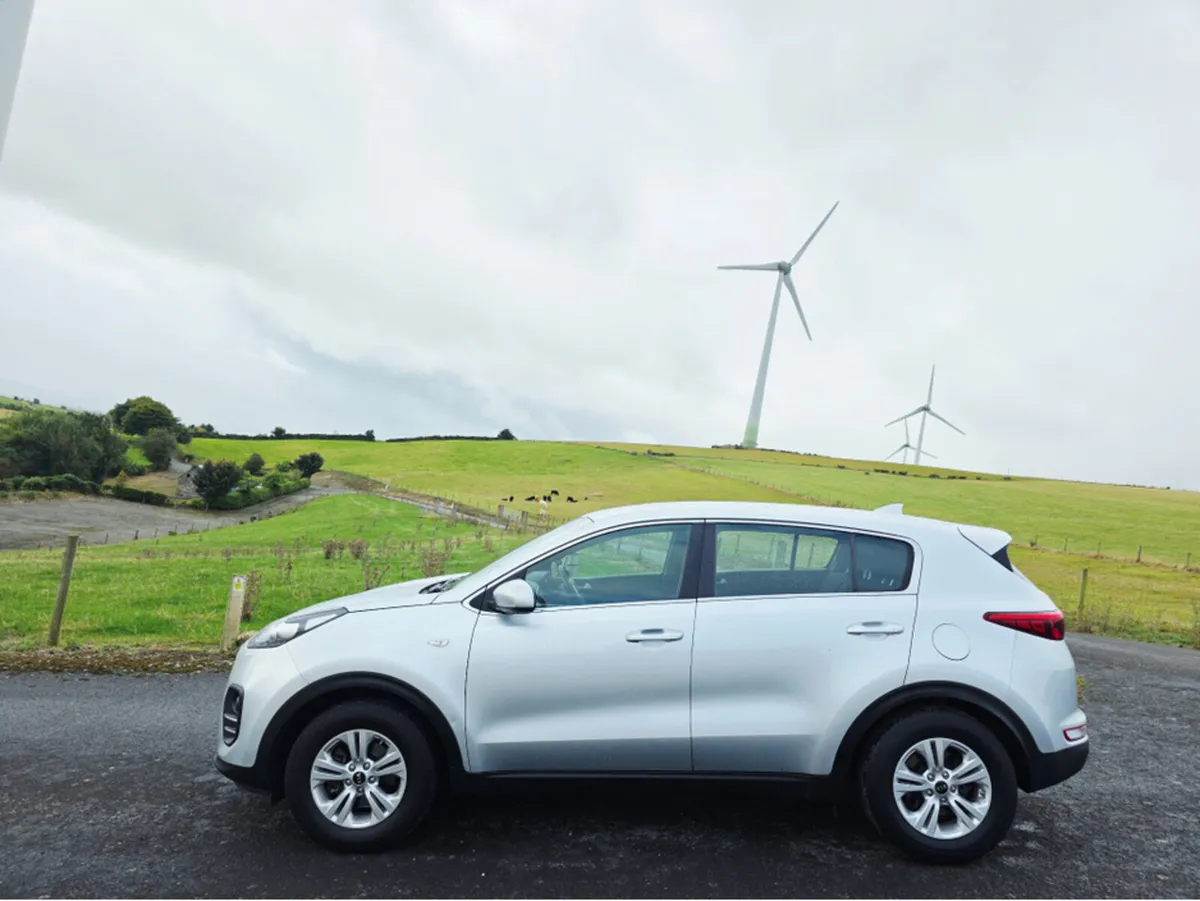 Kia Sportage 55,000KM ISG 114BHP FINANCE AVAILABLE - Image 2