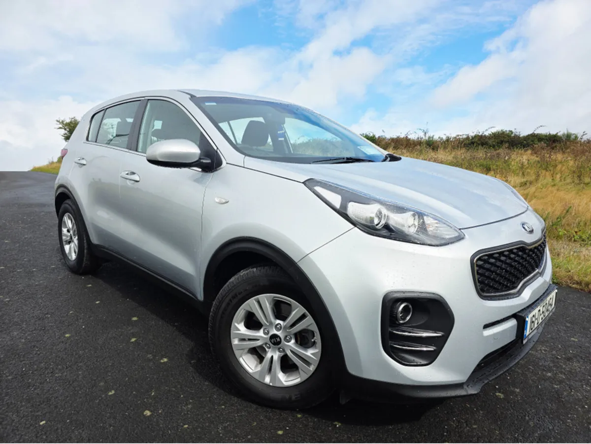 Kia Sportage 55,000KM ISG 114BHP FINANCE AVAILABLE - Image 3