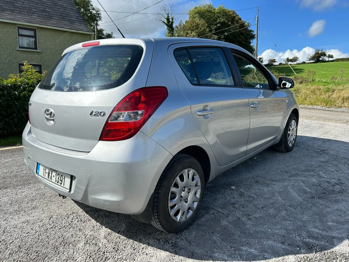 2011 Hyundai i20.. New NCT and Full Service - Image 2